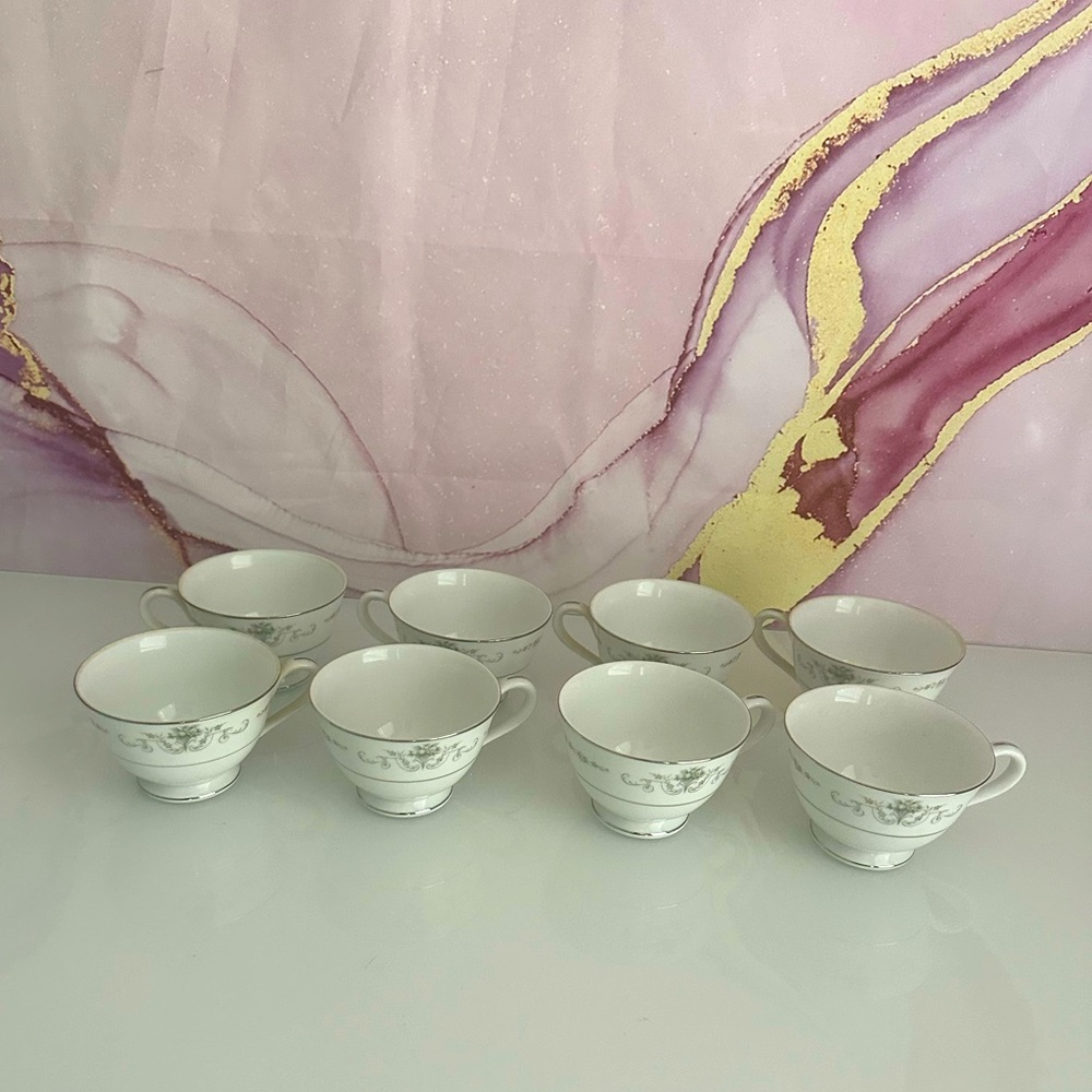 VINTAGE ROSE CHINA 2222 GAINSBOROUGH TEA CUPS SET OF  8 - MADE IN JAPAN